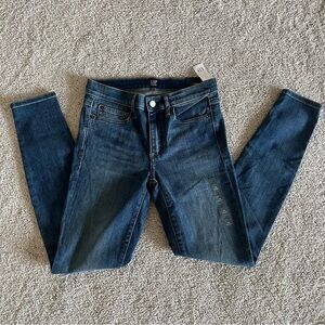 NWT Gap True Skinny Jeans Women’s Size 28